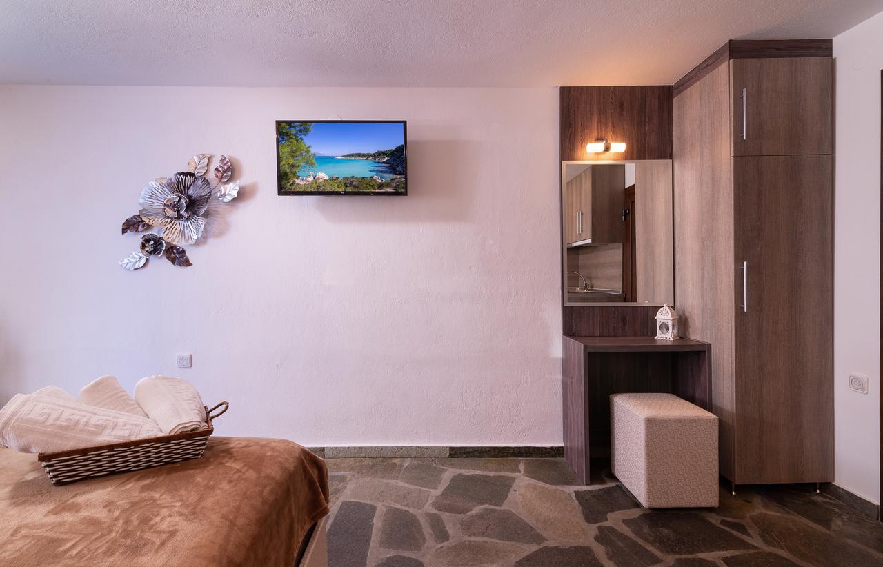 House Katerina Mediterranean Sarti Exterior foto